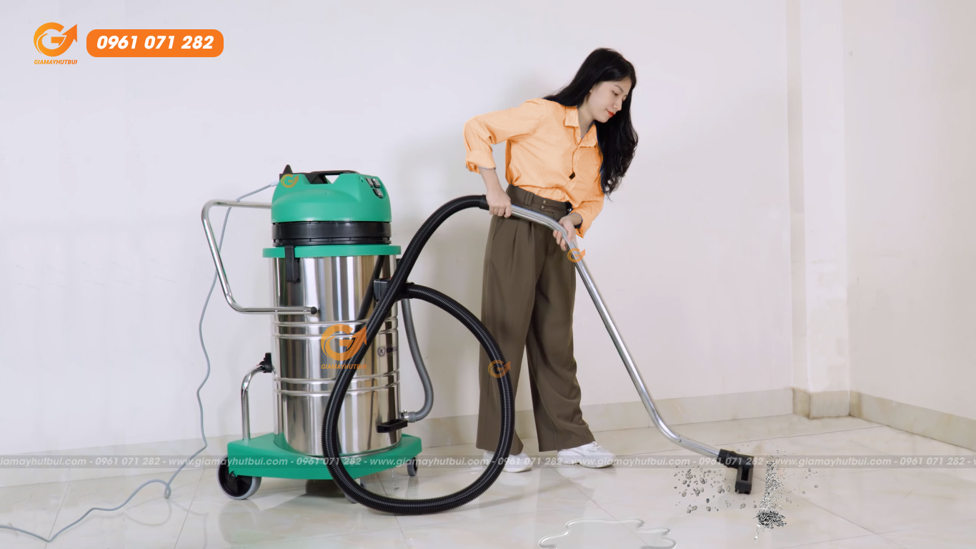 Nên dùng máy hút bụi công suất lớn để làm sạch nhà xưởng hay gia đình nhanh chóng 